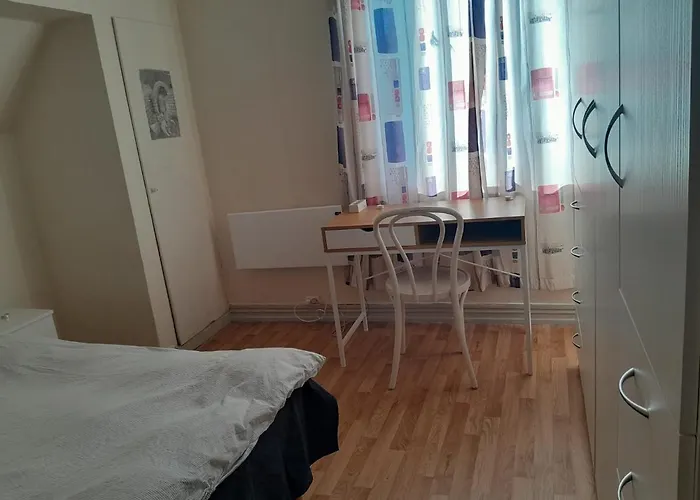 Cozy On The Second Floor