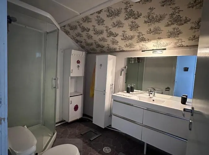 Rum i privatbostad Cozy On The Second Floor Lillestrøm